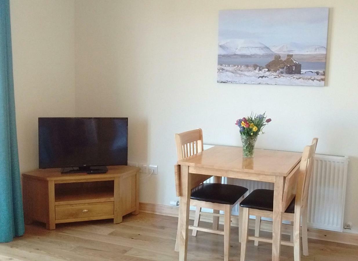 Fara 2 Room, 1 Bedroom - B&B Private Suite Kirkwall Dış mekan fotoğraf